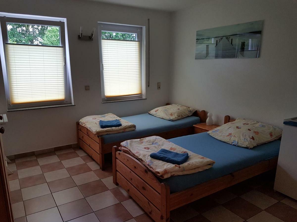 Gaestezimmer Auf Dem Campingplatz Конц Экстерьер фото